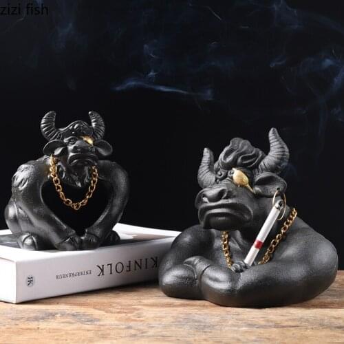 Creative Abstract Pirate Cow Ceramic Ashtray Black Cartoon Animal Ashtray Car Large Capacity Living Room Office Decoration Gift