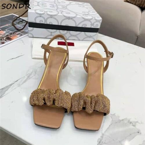 Fashion Womens Leather Pleated Crystal Party Sandals Luxury Design Rivets High Heels Wedding Shoes Summer Gladiator Sandals 2021
