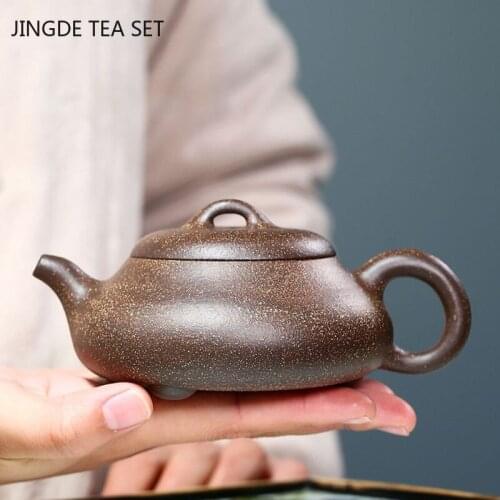 Chinese Yixing Stone Scoop Tea Pot Master Handmade Purple Clay Teapot Beauty Kettle Teaware Tie Guanyin Tea Ceremony Gifts 240ml