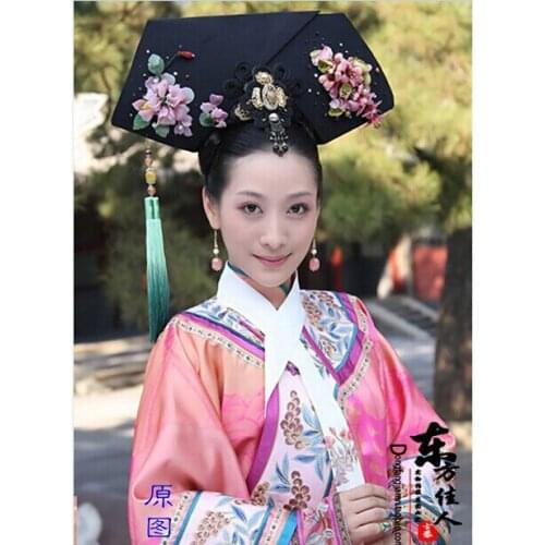 2014 New Design Delicate Embroidery Qing Princess Costume TV Play The Legend of Zhenhuan Princess Lingrong Costume Pink Costume