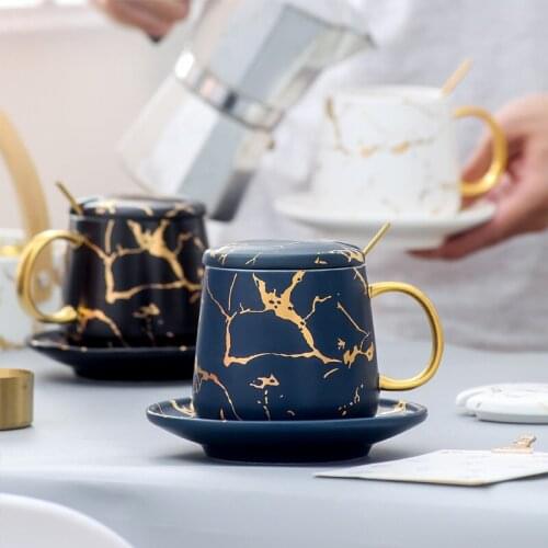 European Small Luxury Marble Pattern Ceramic Coffee Cup and Saucer with Lid Creative Breakfast Mug Home Couple Tea Cup Drinkware