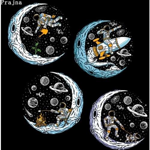 Prajna Iron-on Transfers For Clothing stickers Space Astronaut Patch Clothing thermoadhesive iron on patches Thermal Sticker DIY