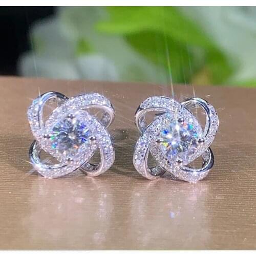 14K White Gold Stud Earrings Women 0.5 1 2 3 Carat Round Moissanite Diamond Present Wedding Engagement Party Clover Fireworks