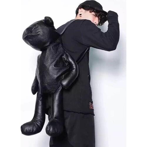 European and American fashion and leisure tide men and women leather backpack customized limited release of small bear backpack