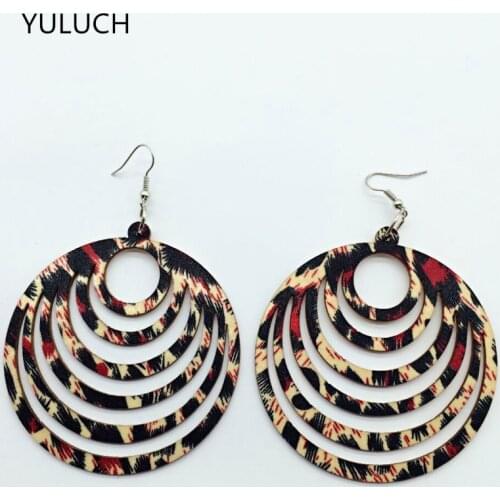 New design personality Throad latest good quality round wood colorful Leapord wood earrings jewelry pair 2016