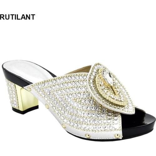 Latest Shoes for Summer Women Ladies Sandals with Heels Nigerian Women Party Pumps Decorated with Rhinestone Womens Shoes Heels