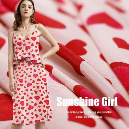 135 cm love printed silk fabric 12 mm crepe de chine silk fabric meter summer shirt dress crepe fabric wholesale silk cloth