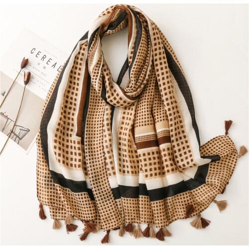 Summer New luxury printed stripe color matching fashion women silk scarf long ribbon clavicle scarf decoration scarf tied bag