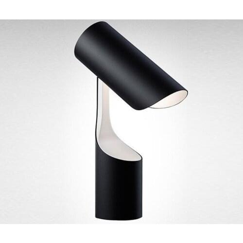 Modern simple living room black metal bedroom bedside lamp hotel guest room model room decorative desk lamp