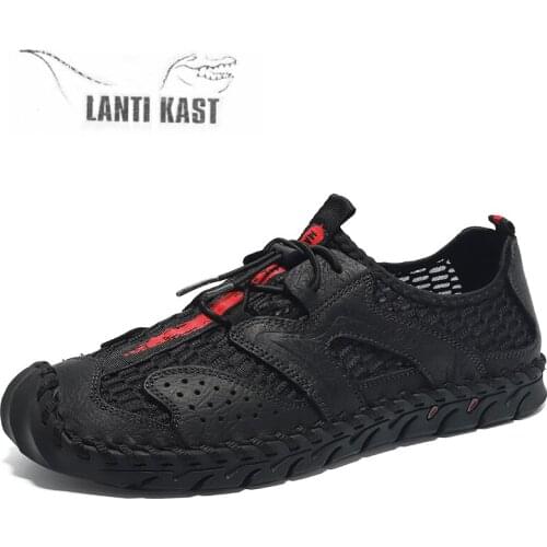 Men Aqua Shoes Summer Water Shoes Breathable Mesh Outdoor Sandals Footwear Sneakers Men Swimming Fishing Hiking Shoes Slippers