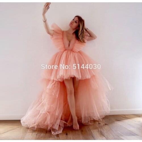 V Neck Evening Dresses Coral Dubai 2021 Prom Gowns Vestido Longo High Low Tiered Party Dress Kaftans Arabic Evening Gowns
