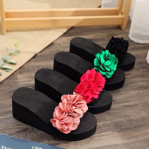 2021 New Women Summer Flip Flops Height-Heel Shoes Ladies Slipper Indoor Outdoor Flip-Flops Beach Shoes Petaloid Design Sandal