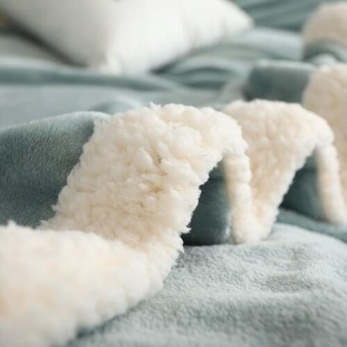 High quality cloud blanket Nordic blanket flannel coral blanket thickened autumn and winter leisure blanket