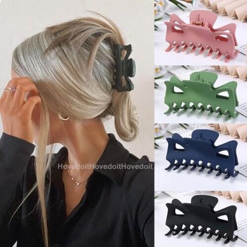 Solid Frosted Hair Claws Acrylic Hair Clips Hairpins Barrette Headwear for Women Girls Hair Claw Clips Hair Accessories