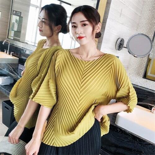 Miyake pleated top T shirt 2021 female summer new large size fat mm slimming diamond loose fashion comfortable pleated T-shirt