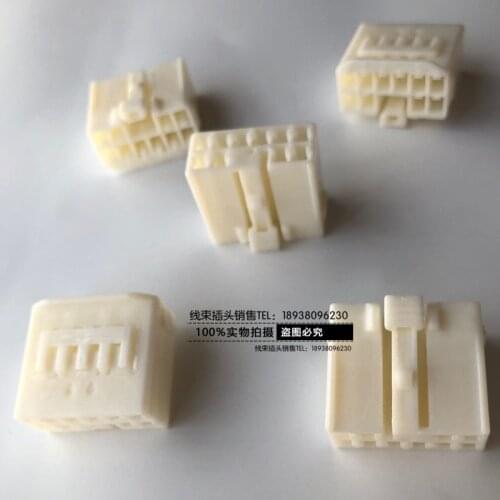 1pc for Toyota Lexus original 10PIN 11781 navigation host power amplifier power harness plug connector cable housing