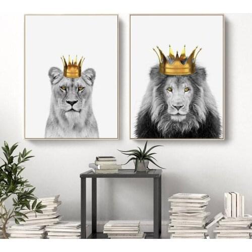 Animal Lion with Crown Black and White Canvas Painting Wall Art Nordic Posters and Prints Wall Pictures for Living Room Decor