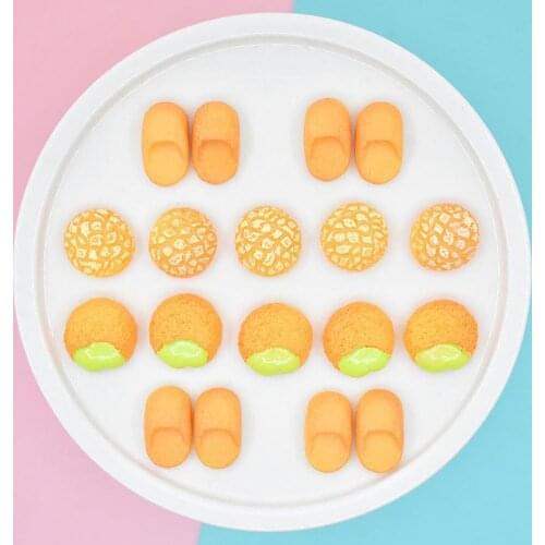 5Pcs Simulation Miniature Resin Cream Puff Ornament Handicraft Toys for Mobile Phone Case