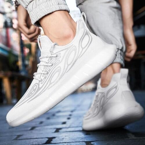 Summer Lightweight Mens Running Shoes Sports Sneakers Boy Sport Shoes Mens White Sneakers Toning Deporte Athletic Boty D-746