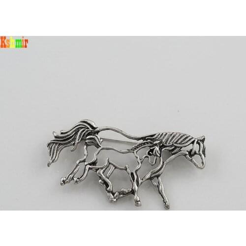 Kshmir 2021New alloy hollow out fashion female brooch temperament geometric brooch woman jewelry brooch
