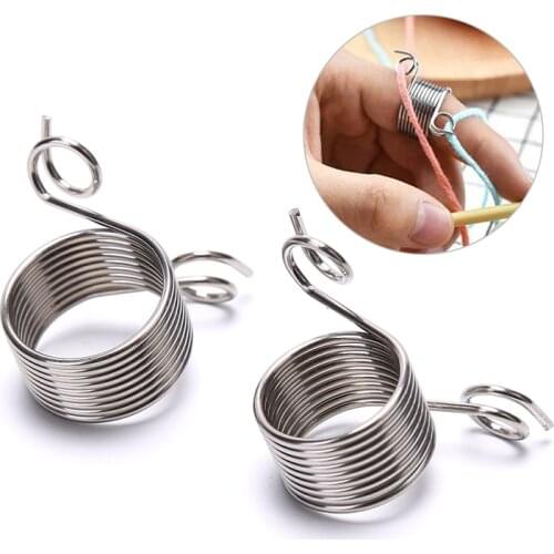 1pcs 2Size Guides Braided Knuckle Assistant Jacquard Needle Stainless Steel DIY Thimble Popular Knitting Tool Sewing Accessories