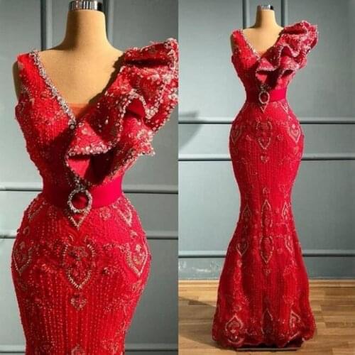 Red Lace Mermaid Prom Dresses V Neck Ruffles Beaded Evening Gowns Zipper Back Floor Length Saudi Arabia Robe De Soiree