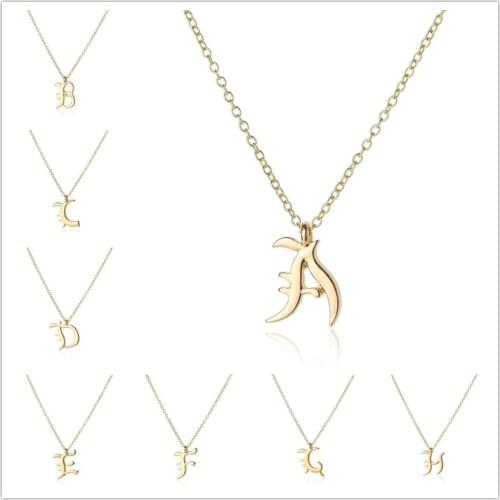 10 All English word Mom love gift America Letter Family friend name sign pendant Necklace tiny alphabet name Initial jewelry