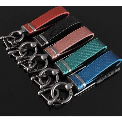 Car Keychain Ladies Luxury 2021 New Carbon Fiber Grain Metal Leather Keychain Holder Luxury Mens Gift Mobile Phone Accessories