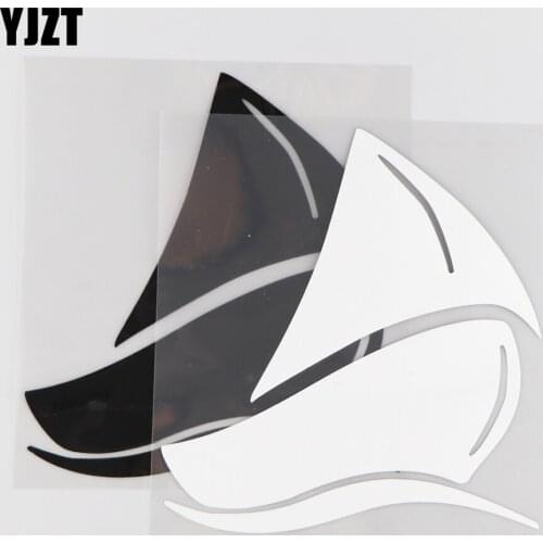 YJZT 15.7CM*17CM Sailboat Pattern Vinyl Decal Decor Cartoon Car Stickers 1A-0112