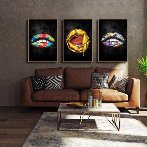 AAHH Wall Pictures In The Living Room