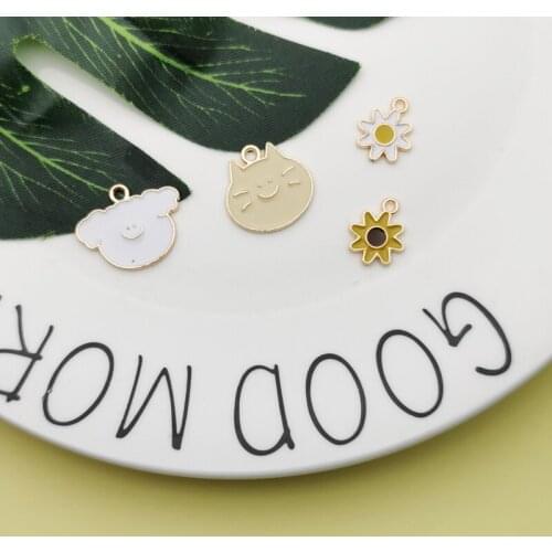 10pcs Cute Alloy White Sheep Cat Flowers Enamel Pendants Charms For DIY Bracelet Necklace Jewelry Making Accessories Gift YZ839