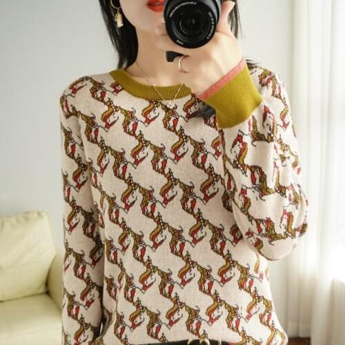 2021 Spring New Pure Cotton Round Neck Knit Sweater Pattern Unicorn Long-Sleeved Base Shirt Cotton Thin Womens Fashion Wild Top