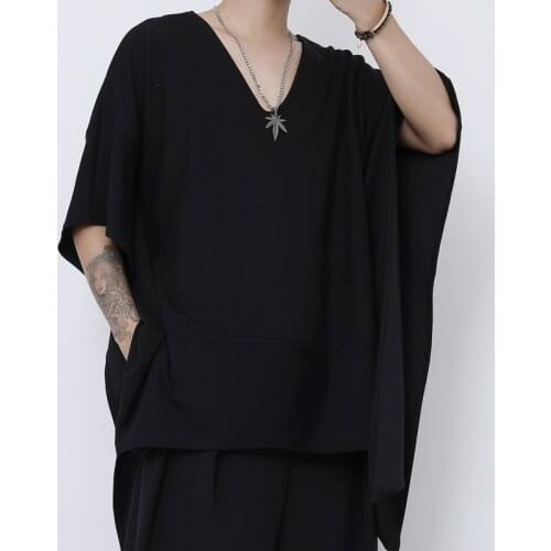 Summer new v-neck t-shirt male large size mens t-shirt Yamamoto wind dark five-point sleeve t-shirt handsome loose t-shirt tide