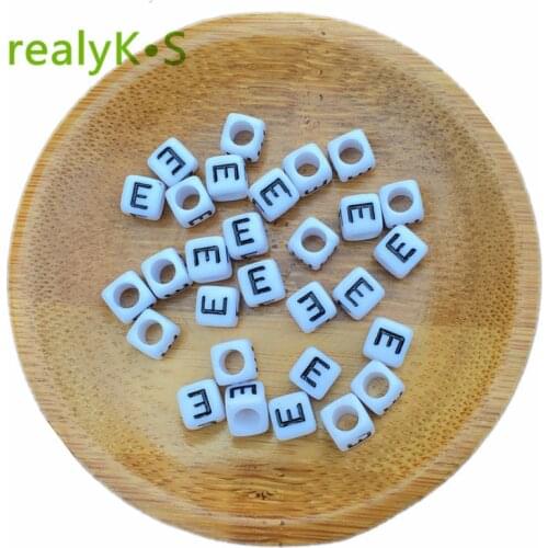Mini Order 500 1000 2600pcs/bag 6*6MM Initial Letter Single E Printed Beads Big Hole Plastic Alphabet Letter Beads fit Bracelet