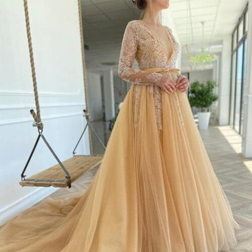 Gorgeous New Design Custom Made Gold Long Sleeves V Neck Lace Top Tulle Women Evening Dress Prom Dresses Ball Gown