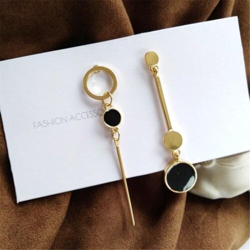 RUANME Han Edition Earring Contracted A pair Of Earrings Personality Asymmetric Geometry Women Round The Word Long Earrings