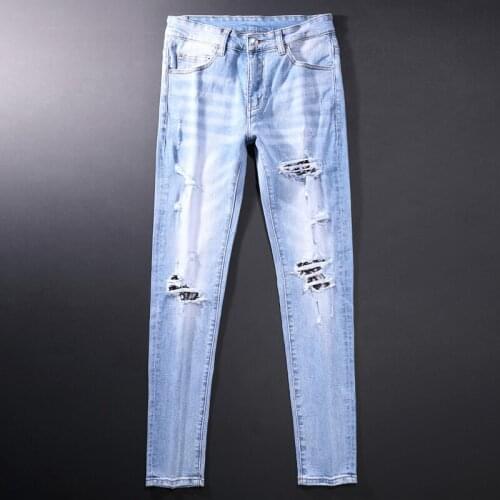 American Streetwear Fashion Men Jeans Retro Light Blue Elastic Ripped Jeans For Men Patches Designer Hip Hop Denim Punk Pants