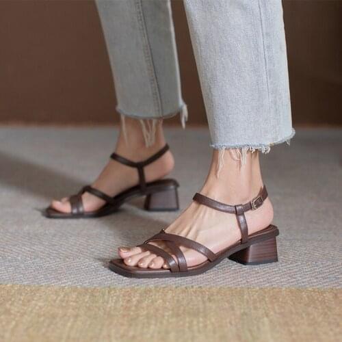 QZYERAI 2021 New Summer Women Sandals Genuine Leather Beach Leisure Shoes High Heels Sandals 100% Cowhide