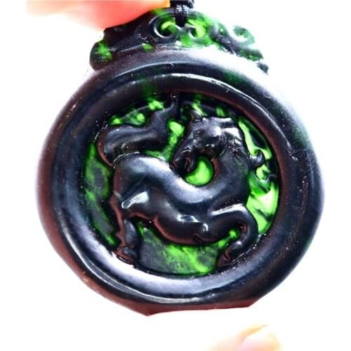 Chinese Natural Black Green Jade Horse Pendant Necklace Fashion Charm Hand-Carved Jewellery Carved Amulet Gifts Sweater Chain