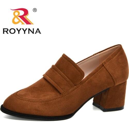 ROYYNA 2020 New Designers Flock Women Shoes Cross Tied Chunky Heels Pumps Ladies Party Basic Shoes Feminimo Office Work Footwear