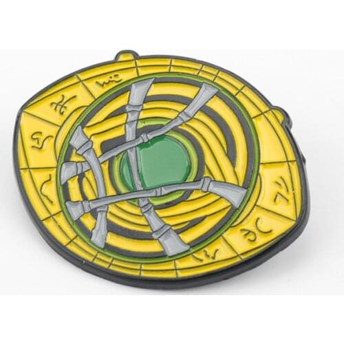 Marvel Avengers Brooch Doctor Strange Eye of Ago Moto Enamel Badge Mens and Womens Backpack Hat Clothing Pin Accessories