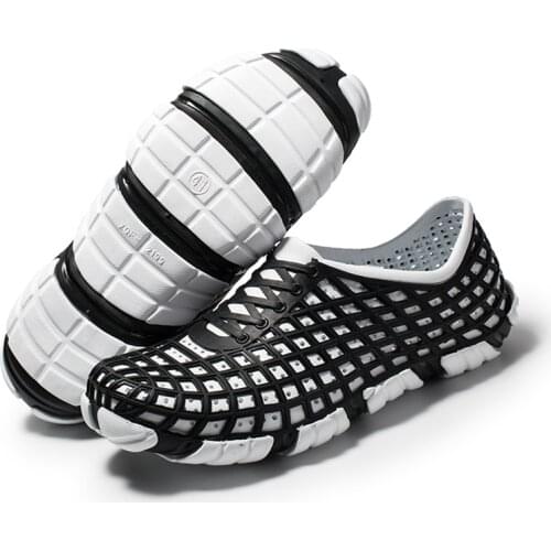 2020 New Men Sandals Non-slip Breathable Hollow Summer Flip Flops High Quality Outdoor Beach Slippers Casual Hole Shoes NANLX10