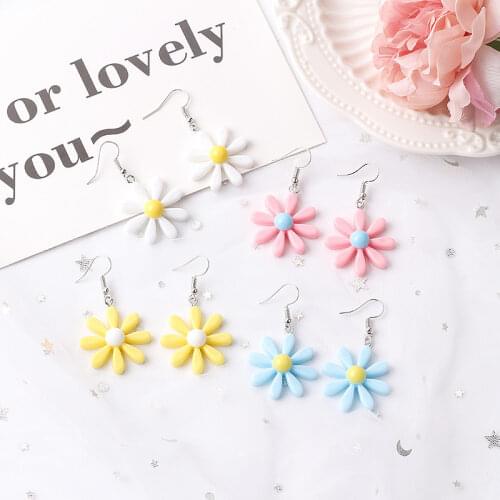 Bohemian Flower Earrings for Women Girls Korean Boho Cute Acrylic Daisy Dangle Drop Earrings Fashion Jewelry Wholesale Gift