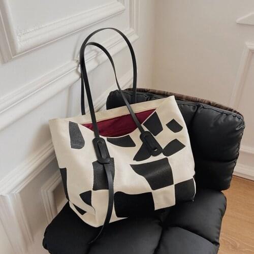 2021 New Brand Contrast Color Niche Square Geometry Large Capacity All-Match Western Style Women Shoulder Tote Underarm Bag