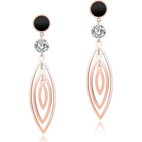 Fashion ear jewelry black round cake with threelayer oliveshaped tassel earrings allmatch