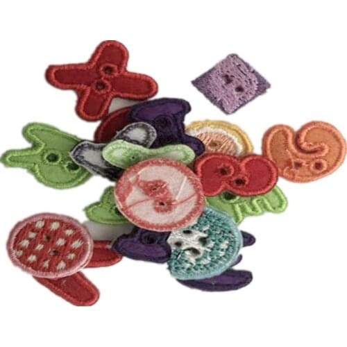 New Random Mix 20pcs/bag Cute Small Letter Round Love Pattern Patch DIY Children Clothes Patch