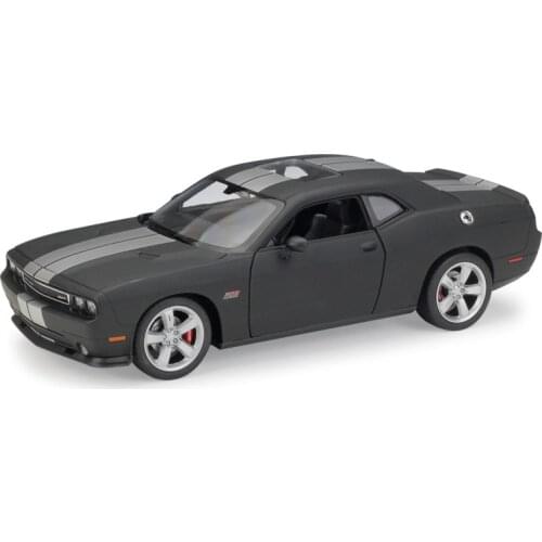 WELLY 1:24 Dodge Challenger SRT sports car simulation alloy car model crafts decoration collection toy tools gift