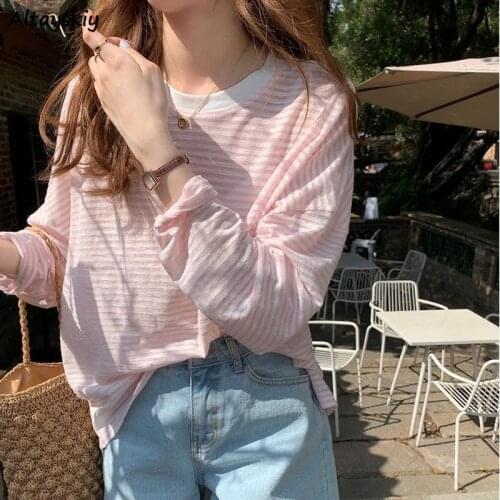 T-shirts Women Summer Sun-proof Trendy Korean Style Long Sleeve O-neck Teens Loose All-match Leisure Striped Classic Cozy Female