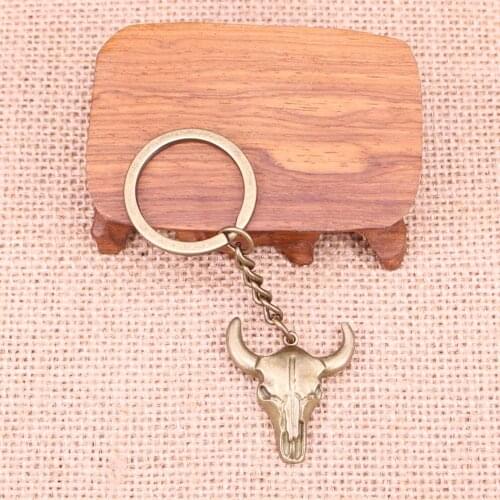 20pcs New Fashion Keychain 32x28mm bull skull Pendants DIY Men Jewelry Car Key Chain Ring Holder Souvenir For Gift