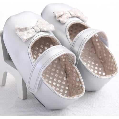 Newborn baby solid color cute baby girl polka dot bow toddler shoes
